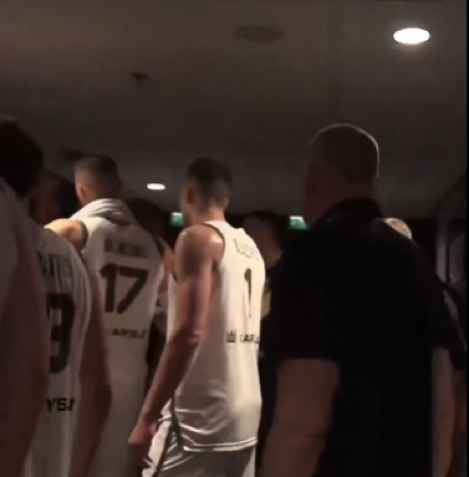 VELIKA BURA NA EVROBASKETU Žestok sukob Nemca i Litvanca (VIDEO)