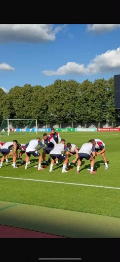 ZAVIRITE NA TRENING "ORLOVA": Evo kakva je atmosfera i gde će to Srbija igrati protiv Letonije (VIDEO)