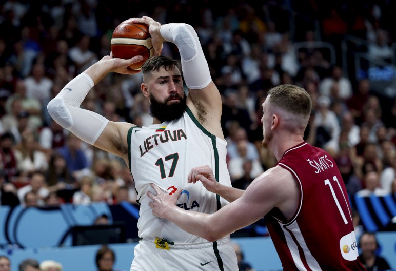 KRAJ ZA DOMAĆINA Litvanija srušila Letoniju i prošla u četvrtfinale