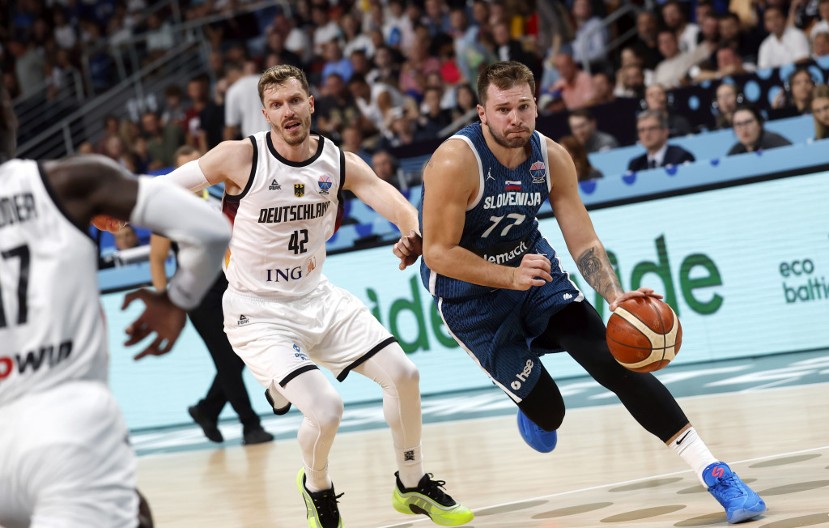 NIKO KAO LUKA Maestralni Dončić ispisao istoriju na Evrobasketu