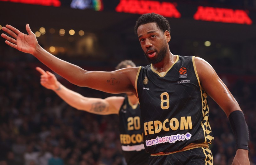 DUBAI ZOVE Bivši košarkaš Zvezde bi mogao ponovo u ABA ligu