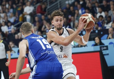 NEMAČKA PRVI FINALISTA EVROBASKETA Fincima bila mnogo još jedna senzacija,  "panceri" će se boriti za titulu prvaka Evrope