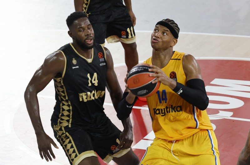 RIVAL ZVEZDE I PARTIZANA U ŠOKU Teška povreda velikog pojačanja