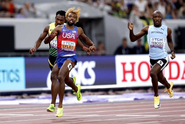 AMERIKANAC BEZ PREMCA Lajls slavio u trci na 200 metara