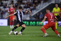 Partizanov biser dobio srpski pasoš, ali FIFA mu ne dozvoljava da igra za "orlove"