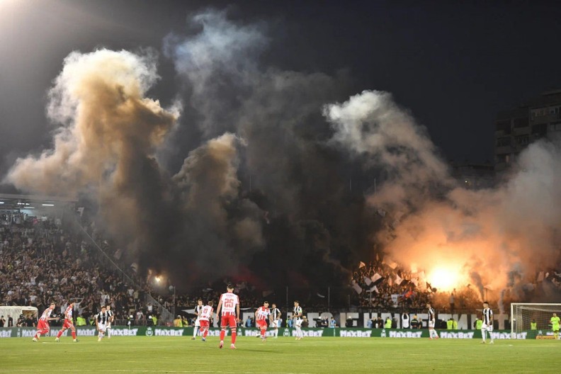 VATRENO OD STARTA Tek što je počeo, večiti derbi već prekinut (VIDEO)