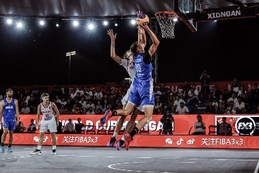 SRBIJA RAZBILA HRVATSKU Maestralni basketaši demolirali komšije za finale Svetskog prvenstva, brutalna partija Vuka Vukićevića