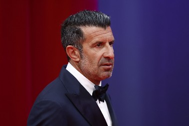 NISU MU ZABORAVILI IZDAJU Navijači Barselone priredili paklen doček legendarnom fudbaleru