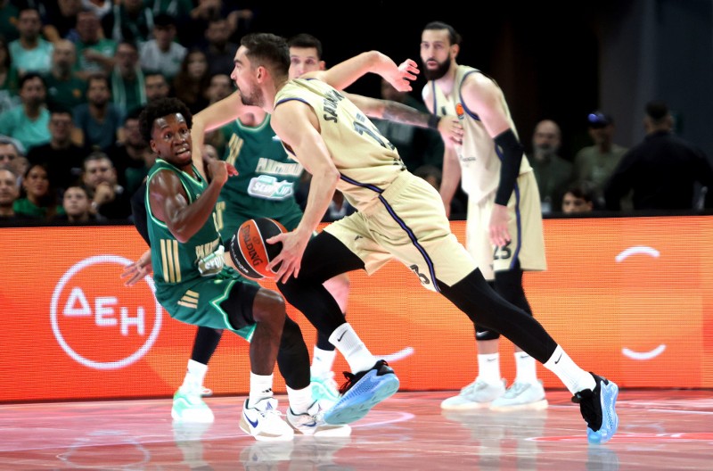 BARSINA RAPSODIJA U ATINI Katalonci srušili Panatinaikos i došli do prve pobede u Evroligi