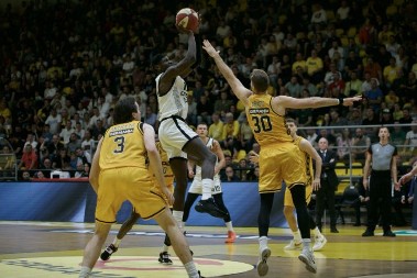 Košarkaši Partizana posle drame pobedili Split u drugom kolu ABA lige