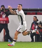 DAO GOL, PA POKAZIVAO DVOGLAVOG ORLA Albanac izazvao haos u Leskovcu (FOTO)