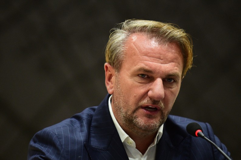 PARA IMA, ALI CENTRA NEMA Mijailović progovorio o pitanju koje muči navijače Partizana