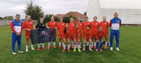 SPORT KOJI SPAJA - DEVOJČICE SA KOSOVA I METOHIJE GOSTUJU NA ČUKARICI Utakmica za srpsko jedinstvo i ljubav prema otadžbini