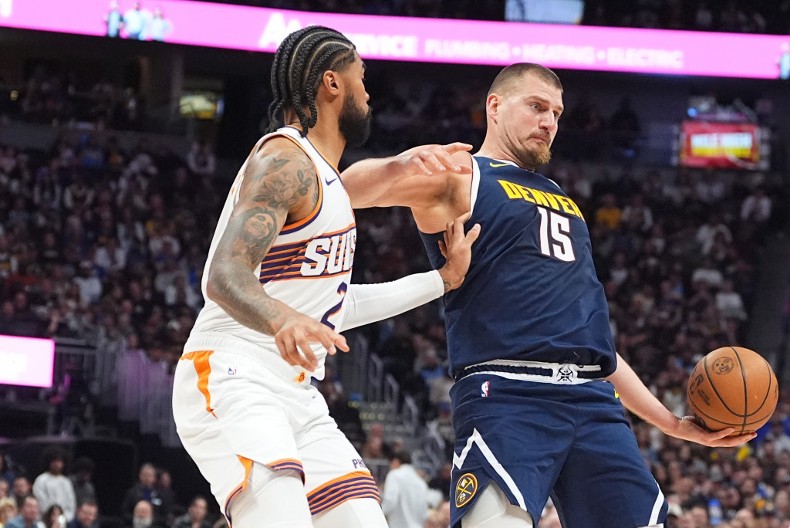 ČISTA GENIJALNOST Jokić ovim potezom obesmislio NBA ligu, nastao potpuni haos (VIDEO)