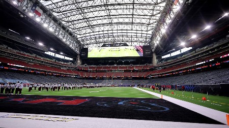 TUGA U SAD Preminuo jedan od najtrofejnijih igrača u istoriji NFL-a