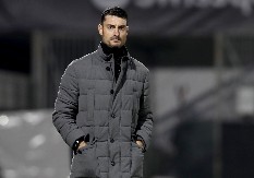 KRAJ NESTVARNE SERIJE Njega "zvezdaši" žele kao naslednika Milojevića, a sada je doživeo prvi poraz u sezoni