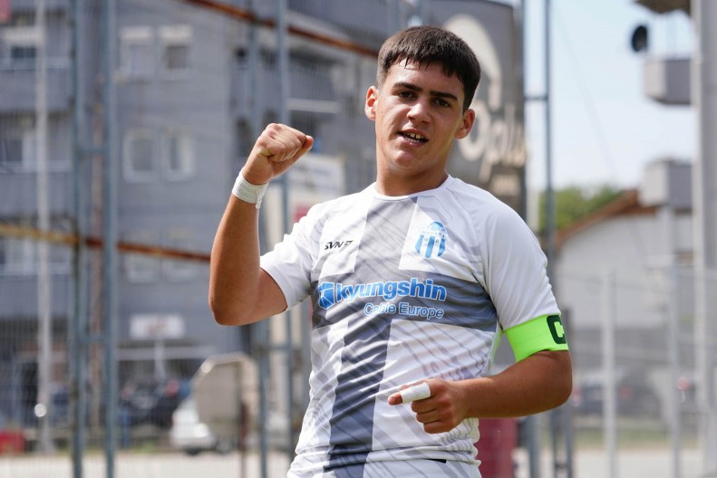 PONOS MORAVE Mali Vlahović iz Velike Plane rešeta mreže samo tako