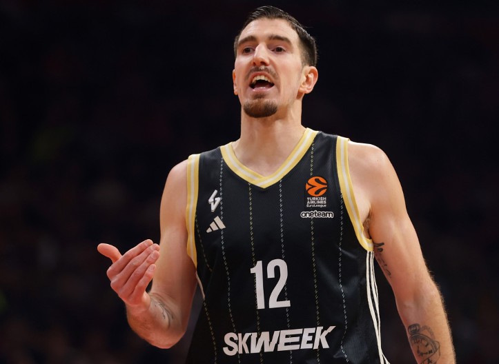 KOŠMARNA NEDELJA ZA LEGENDARNOG ASA Zvezda i Žalgiris ga razbili, a sada se povredio