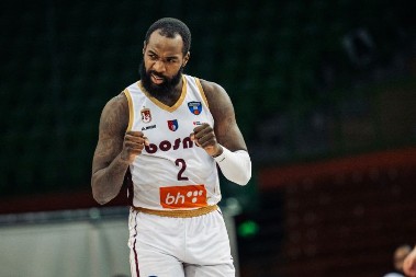 PRVI TRIJUMF BOSNE U ABA LIGI Budućnost slomila Zadar, Kluž deklasirao Igokeu