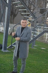 POLICIJA I TRENERI RAZDVAJALI TOMOVIĆA I DRAGOJEVIĆA Oglasio se prvi čovek Čukaričkog posle sukoba na Brdu