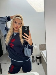 UH, PLAVA TREŠNJICA Devojka argentinskog asa, saigrača naših reprezentativaca, svim srcem uz Englesku