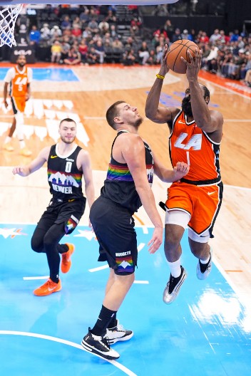 URNEBESNO Trener Klipersa nasmejao sve izjavom kako da zaustave Jokića