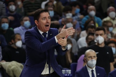 POVRATAK NA MESTO USPEHA Barselona ima novog (starog) trenera