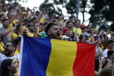 ODUŠEVILI SRBIJU Rumuni u Beogradu još jednom potvrdili koliko vole našu državu (FOTO)