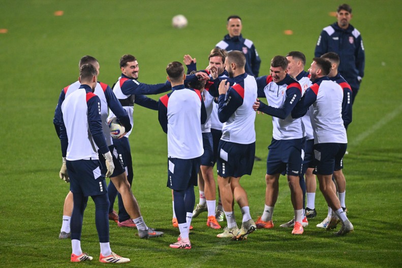 SPUŠTA SE ZAVESA NA KVALIFIKACIJE Evo gde možete da gledate TV prenos meča Srbija - Letonija