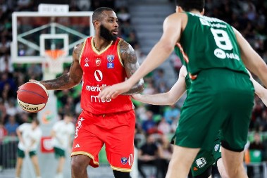 MILIMETRI PONIŠTILI KODIJEVU TROJKU Ovako je Zvezda pala u Ljubljani odlukom sudija u poslednjoj sekundi (VIDEO)