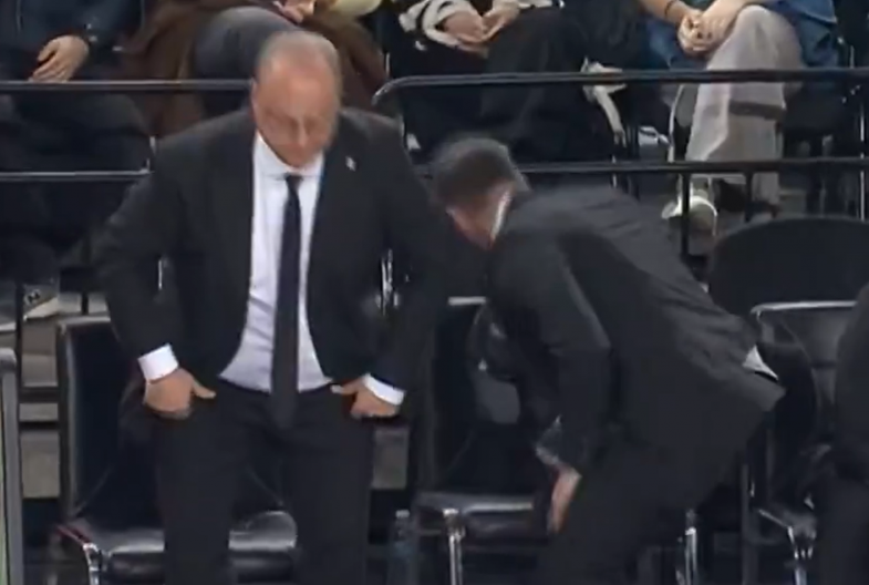 ALIMPIJEVIĆ KAKVOG DO SADA NISTE VIDELI Selektor Srbije pobesneo, šutirao reklame i urlao ka klupi (VIDEO)