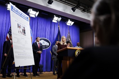 ČUVENI OLIMPIJAC OPTUŽEN ZA LIKVIDACIJU SVEDOKA Vlast nudi 15 miliona za informacije o njemu