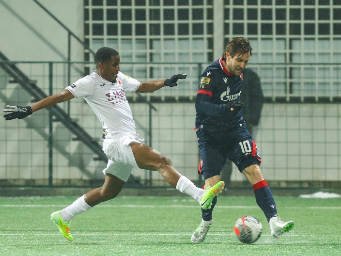 ZVEZDA OSTALA OKOVANA U IVANJIČKOM SNEGU Senzacija Javora, loša evropska uvertira crveno-belih i ispuštena šansa za čelo tabele