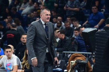 Zoran Savić napustio Partizan!