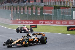 Oskar Pjastri pobednik sprint trke za Veliku nagradu Katara u Formuli 1