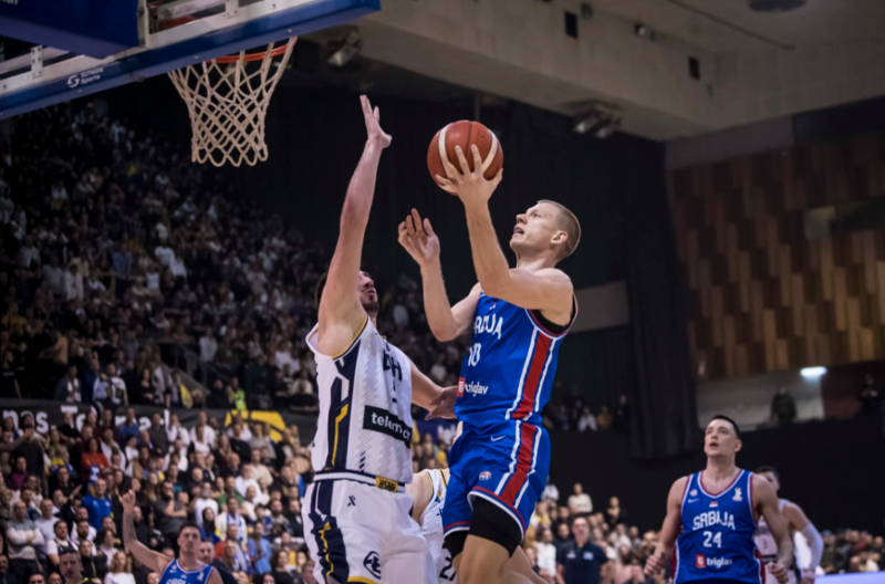 "SRAMOTA ME JE ZBOG NAS" Navijač Bosne razobličio sve koji su vređali Srbiju