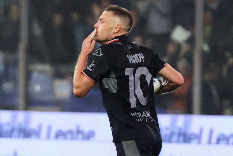 GODINE SU SAMO BROJ Neuništivi Džejmi Vardi rešeta mreže u Seriji A