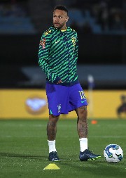 BOMBA NA POMOLU Nejmar se vraća u Evropu!?