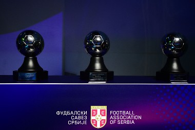 KOME ĆE ZLATNA LOPTA FSS-A? Jedno ime se ističe kao favorit, ozbiljni kandidati štoper i golman