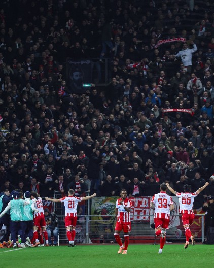 SJAJNE VESTI IZ UEFA STIGLE NA "MARAKANU" Zvezdi se ovo baš dugo nije desilo, a jedan je poseban razlog za slavlje