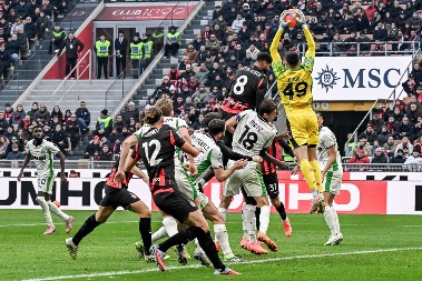 Kiks Milana, Matićev Sasuolo odoleo na San Siru